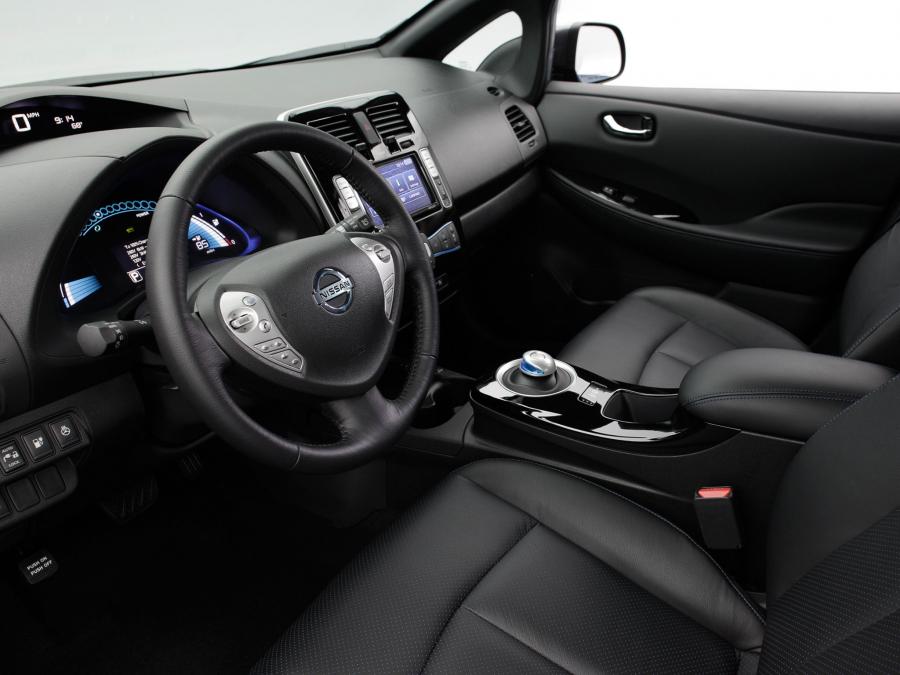  Nissan Leaf 2013 года  (US) (фото 13 из 13)